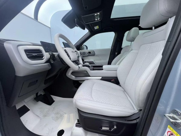 BYD FangChengBao Titanium 3